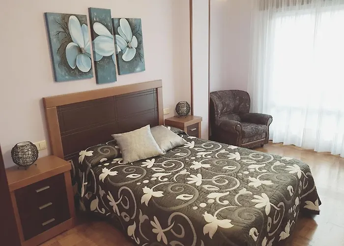 Piso Amplio En El Centro De Vilagarcia De Arousa